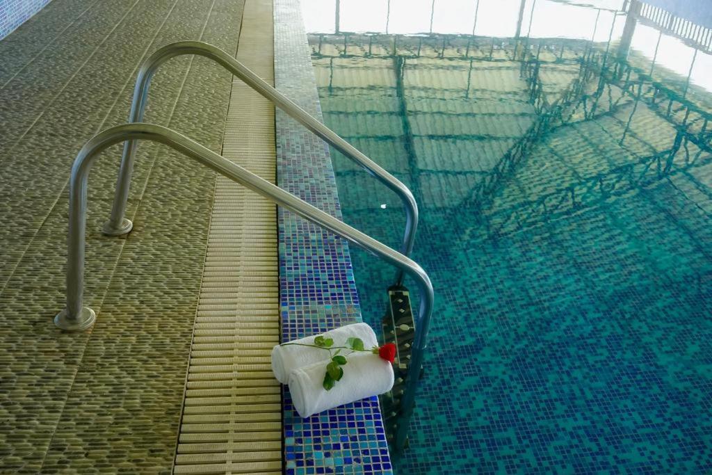 Misty Gate Hotel ไวทีรี ภายนอก รูปภาพ