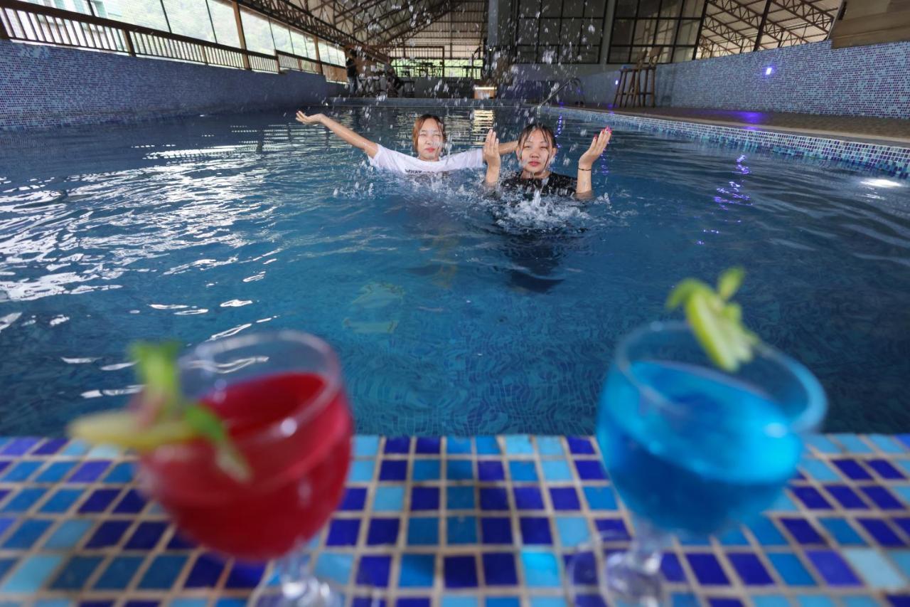 Misty Gate Hotel ไวทีรี ภายนอก รูปภาพ